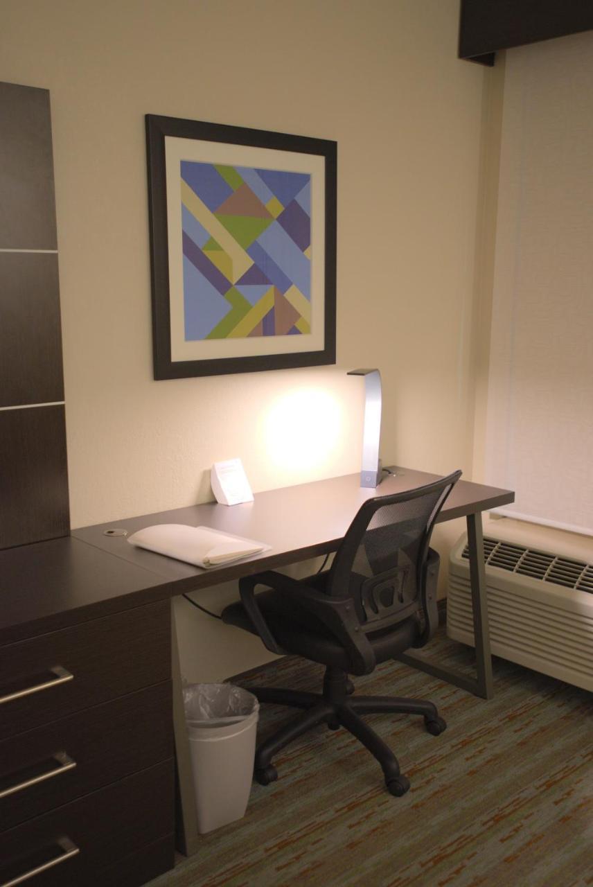 Holiday Inn Express Anderson I-85 - Exit 27- Highway 81 By Ihg Camera foto